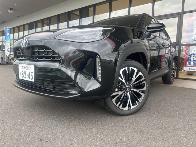 ヤリスクロス ハイブリッドZ 全周囲カメラ クリアランスソナー オートクルーズコントロール レーンアシスト パワーシート 衝突被害軽減システム ナビ TV オートマチックハイビーム オートライト LEDヘッドランプ アルミホイール(12枚目)