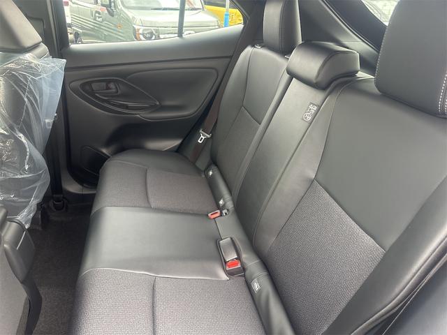 ヤリスクロス ハイブリッドZ 全周囲カメラ クリアランスソナー オートクルーズコントロール レーンアシスト パワーシート 衝突被害軽減システム ナビ TV オートマチックハイビーム オートライト LEDヘッドランプ アルミホイール(45枚目)