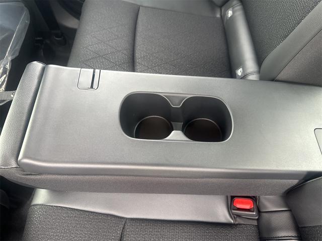 ヤリスクロス ハイブリッドZ 全周囲カメラ クリアランスソナー オートクルーズコントロール レーンアシスト パワーシート 衝突被害軽減システム ナビ TV オートマチックハイビーム オートライト LEDヘッドランプ アルミホイール(46枚目)