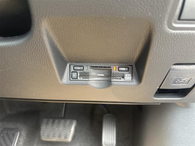 ヤリスクロス ハイブリッドZ 全周囲カメラ クリアランスソナー オートクルーズコントロール レーンアシスト パワーシート 衝突被害軽減システム ナビ TV オートマチックハイビーム オートライト LEDヘッドランプ アルミホイール(52枚目)