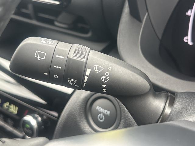 ヤリスクロス ハイブリッドZ 全周囲カメラ クリアランスソナー オートクルーズコントロール レーンアシスト パワーシート 衝突被害軽減システム ナビ TV オートマチックハイビーム オートライト LEDヘッドランプ アルミホイール(57枚目)