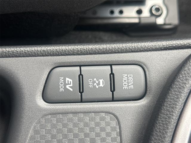 ヤリスクロス ハイブリッドZ 全周囲カメラ クリアランスソナー オートクルーズコントロール レーンアシスト パワーシート 衝突被害軽減システム ナビ TV オートマチックハイビーム オートライト LEDヘッドランプ アルミホイール(65枚目)