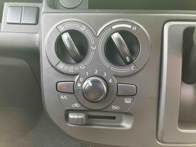 アルト L クリアランスソナー レーンアシスト 衝突被害軽減システム オートライト キーレスエントリー アイドリングストップ 電動格納ミラー シートヒーター CVT 盗難防止システム ABS ESC(9枚目)