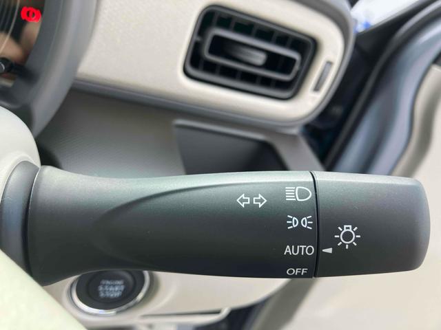 アルトラパン ハイブリッドＧ　クリアランスソナー　レーンアシスト　衝突被害軽減システム　オートライト　スマートキー　アイドリングストップ　電動格納ミラー　シートヒーター　ベンチシート　ＣＶＴ　盗難防止システム　ＡＢＳ　ＥＳＣ（7枚目）