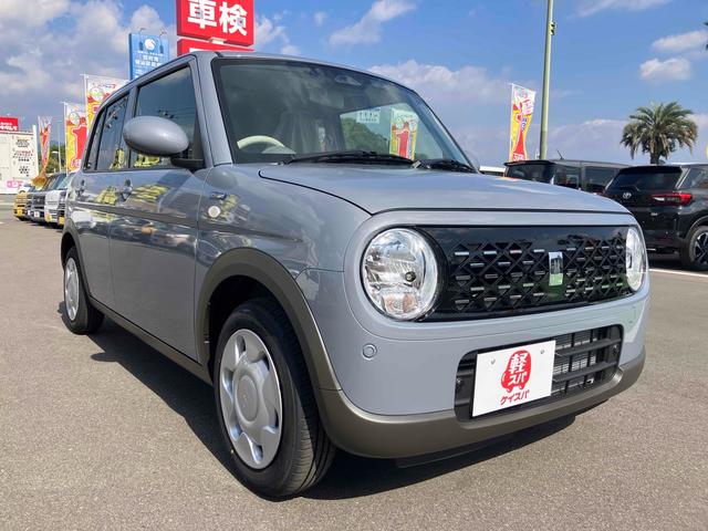 アルトラパン ハイブリッドＧ　クリアランスソナー　レーンアシスト　衝突被害軽減システム　オートライト　スマートキー　アイドリングストップ　電動格納ミラー　シートヒーター　ベンチシート　ＣＶＴ　盗難防止システム　ＡＢＳ　ＥＳＣ（12枚目）