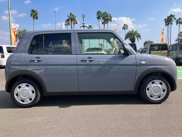 アルトラパン ハイブリッドＧ　クリアランスソナー　レーンアシスト　衝突被害軽減システム　オートライト　スマートキー　アイドリングストップ　電動格納ミラー　シートヒーター　ベンチシート　ＣＶＴ　盗難防止システム　ＡＢＳ　ＥＳＣ（13枚目）