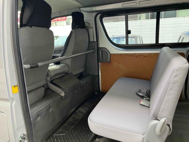 ハイエースバン ＤＸ　ＧＬパッケージ　ナビ　ＴＶ　両側スライドドア　電動格納ミラー　ＡＴ　ミュージックプレイヤー接続可（31枚目）