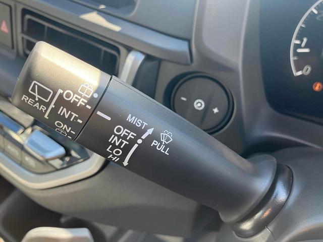 ＷＲ－Ｖ Ｘ　クリアランスソナー　オートクルーズコントロール　レーンアシスト　衝突被害軽減システム　オートライト　ＬＥＤヘッドランプ　スマートキー　電動格納ミラー　ＣＶＴ　盗難防止システム　ＵＳＢ　ＡＢＳ　ＥＳＣ（7枚目）