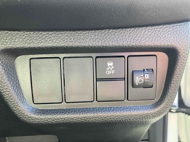 ＷＲ－Ｖ Ｘ　クリアランスソナー　オートクルーズコントロール　レーンアシスト　衝突被害軽減システム　オートライト　ＬＥＤヘッドランプ　スマートキー　電動格納ミラー　ＣＶＴ　盗難防止システム　ＵＳＢ　ＡＢＳ　ＥＳＣ（10枚目）