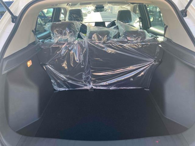 ＷＲ－Ｖ Ｘ　クリアランスソナー　オートクルーズコントロール　レーンアシスト　衝突被害軽減システム　オートライト　ＬＥＤヘッドランプ　スマートキー　電動格納ミラー　ＣＶＴ　盗難防止システム　ＵＳＢ　ＡＢＳ　ＥＳＣ（20枚目）