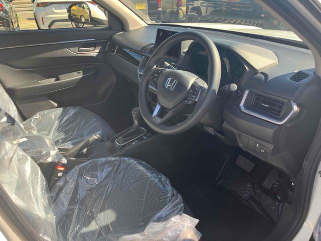 ＷＲ－Ｖ Ｘ　クリアランスソナー　オートクルーズコントロール　レーンアシスト　衝突被害軽減システム　オートライト　ＬＥＤヘッドランプ　スマートキー　電動格納ミラー　ＣＶＴ　盗難防止システム　ＵＳＢ　ＡＢＳ　ＥＳＣ（36枚目）