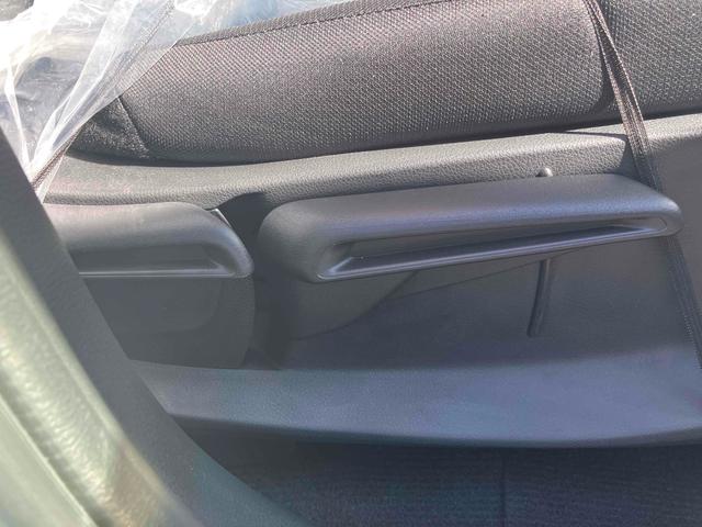 ＷＲ－Ｖ Ｘ　クリアランスソナー　オートクルーズコントロール　レーンアシスト　衝突被害軽減システム　オートライト　ＬＥＤヘッドランプ　スマートキー　電動格納ミラー　ＣＶＴ　盗難防止システム　ＵＳＢ　ＡＢＳ　ＥＳＣ（38枚目）