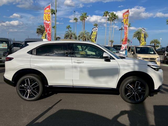 ヴェゼル ｅ：ＨＥＶ　Ｚ　クリアランスソナー　オートクルーズコントロール　レーンアシスト　衝突被害軽減システム　オートライト　ＬＥＤヘッドランプ　アルミホイール　スマートキー　電動格納ミラー　シートヒーター　ＣＶＴ（9枚目）