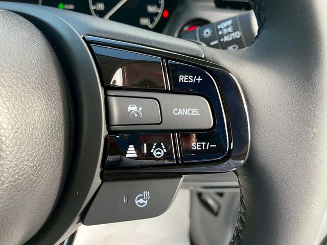 ヴェゼル ｅ：ＨＥＶ　Ｚ　クリアランスソナー　オートクルーズコントロール　レーンアシスト　衝突被害軽減システム　オートライト　ＬＥＤヘッドランプ　アルミホイール　スマートキー　電動格納ミラー　シートヒーター　ＣＶＴ（23枚目）