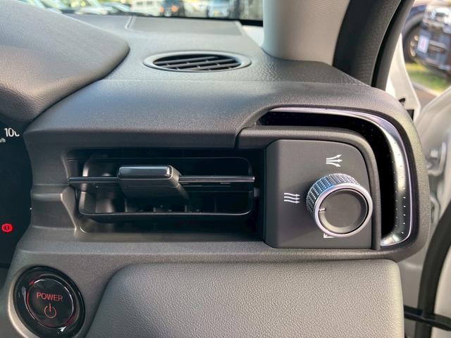 ヴェゼル ｅ：ＨＥＶ　Ｚ　クリアランスソナー　オートクルーズコントロール　レーンアシスト　衝突被害軽減システム　オートライト　ＬＥＤヘッドランプ　アルミホイール　スマートキー　電動格納ミラー　シートヒーター　ＣＶＴ（24枚目）