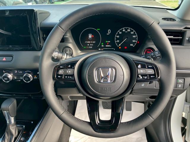 ヴェゼル ｅ：ＨＥＶ　Ｚ　クリアランスソナー　オートクルーズコントロール　レーンアシスト　衝突被害軽減システム　オートライト　ＬＥＤヘッドランプ　アルミホイール　スマートキー　電動格納ミラー　シートヒーター　ＣＶＴ（57枚目）