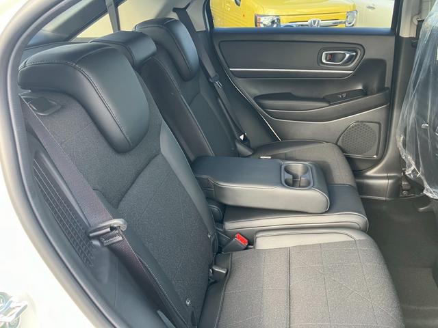 ヴェゼル ｅ：ＨＥＶ　Ｚ　クリアランスソナー　オートクルーズコントロール　レーンアシスト　衝突被害軽減システム　オートライト　ＬＥＤヘッドランプ　アルミホイール　スマートキー　電動格納ミラー　シートヒーター　ＣＶＴ（58枚目）