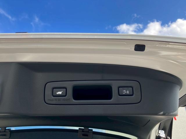 ヴェゼル ｅ：ＨＥＶ　Ｚ　クリアランスソナー　オートクルーズコントロール　レーンアシスト　衝突被害軽減システム　オートライト　ＬＥＤヘッドランプ　アルミホイール　スマートキー　電動格納ミラー　シートヒーター　ＣＶＴ（62枚目）