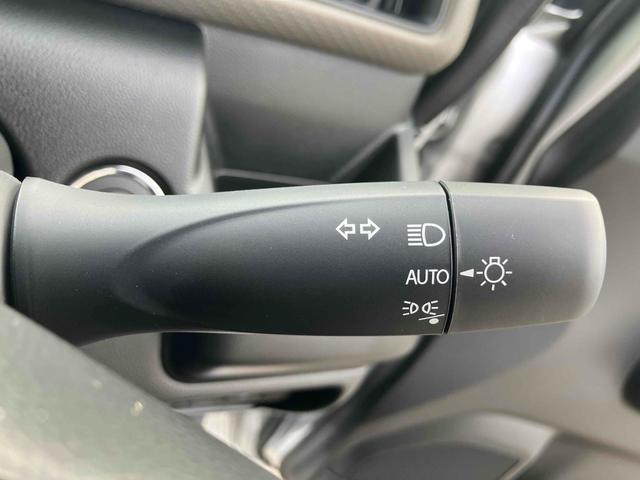 ワゴンR FX クリアランスソナー レーンアシスト 衝突被害軽減システム オートライト スマートキー 電動格納ミラー シートヒーター ベンチシート CVT 盗難防止システム ABS ESC 衝突安全ボディ エアコン(10枚目)