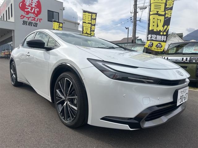 プリウス Ｚ　クリアランスソナー　レーンアシスト　オートクルーズコントロール　パークアシスト　衝突被害軽減システム　全周囲カメラ　ナビ　ＴＶ　アルミホイール　オートマチックハイビーム　オートライト（13枚目）