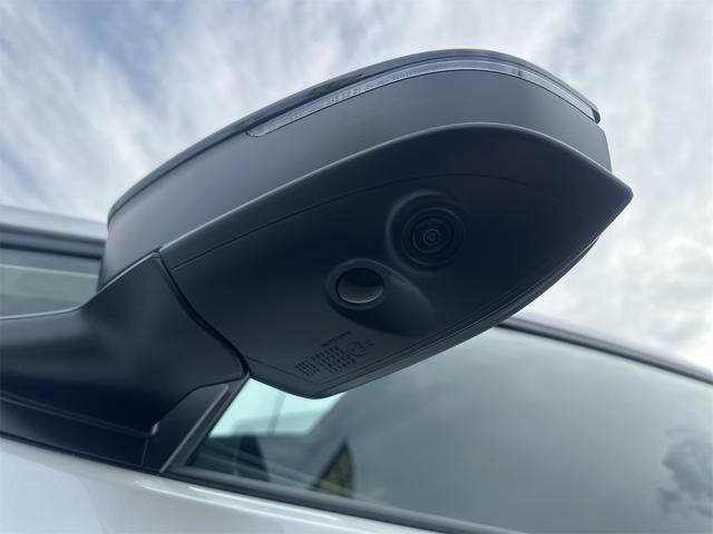 プリウス Ｚ　クリアランスソナー　レーンアシスト　オートクルーズコントロール　パークアシスト　衝突被害軽減システム　全周囲カメラ　ナビ　ＴＶ　アルミホイール　オートマチックハイビーム　オートライト（25枚目）