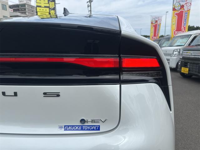 プリウス Ｚ　クリアランスソナー　レーンアシスト　オートクルーズコントロール　パークアシスト　衝突被害軽減システム　全周囲カメラ　ナビ　ＴＶ　アルミホイール　オートマチックハイビーム　オートライト（33枚目）