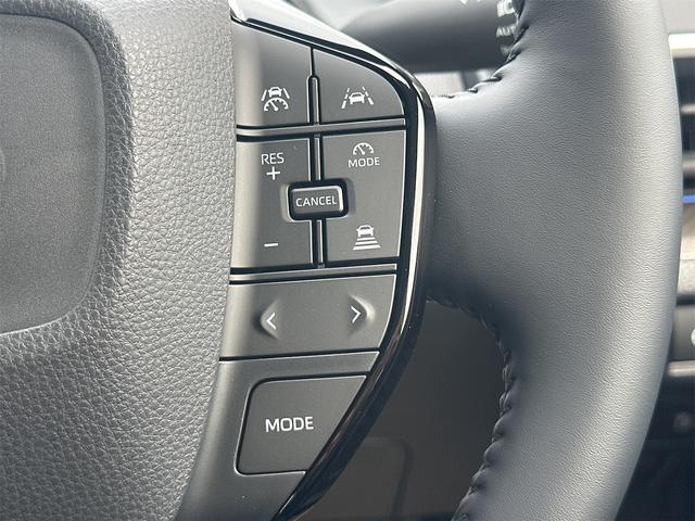 プリウス Ｚ　クリアランスソナー　レーンアシスト　オートクルーズコントロール　パークアシスト　衝突被害軽減システム　全周囲カメラ　ナビ　ＴＶ　アルミホイール　オートマチックハイビーム　オートライト（55枚目）