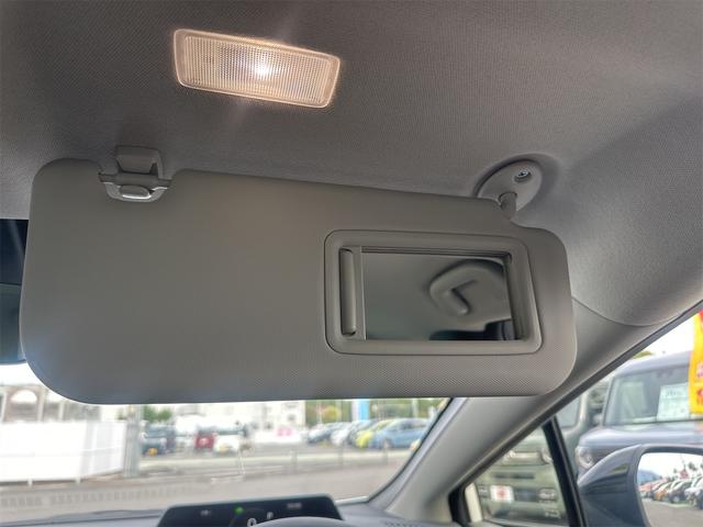 プリウス Ｚ　クリアランスソナー　レーンアシスト　オートクルーズコントロール　パークアシスト　衝突被害軽減システム　全周囲カメラ　ナビ　ＴＶ　アルミホイール　オートマチックハイビーム　オートライト（73枚目）