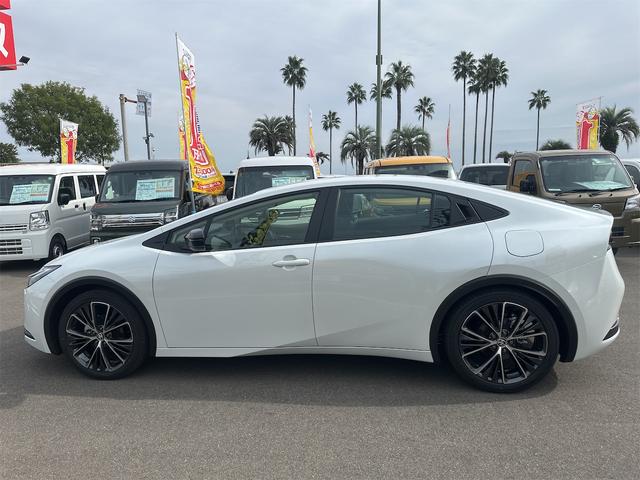 プリウス Ｇ　クリアランスソナー　レーンアシスト　オートクルーズコントロール　衝突被害軽減システム　バックカメラ　ナビ　アルミホイール　オートマチックハイビーム　オートライト　ＬＥＤヘッドランプ　ＣＶＴ（15枚目）