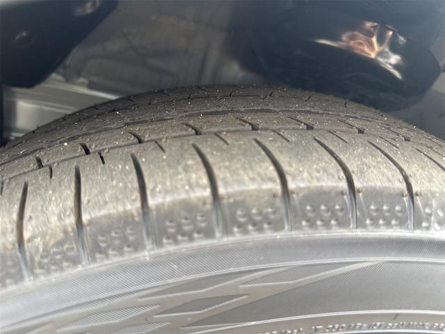 プリウス Ｇ　クリアランスソナー　レーンアシスト　オートクルーズコントロール　衝突被害軽減システム　バックカメラ　ナビ　アルミホイール　オートマチックハイビーム　オートライト　ＬＥＤヘッドランプ　ＣＶＴ（26枚目）