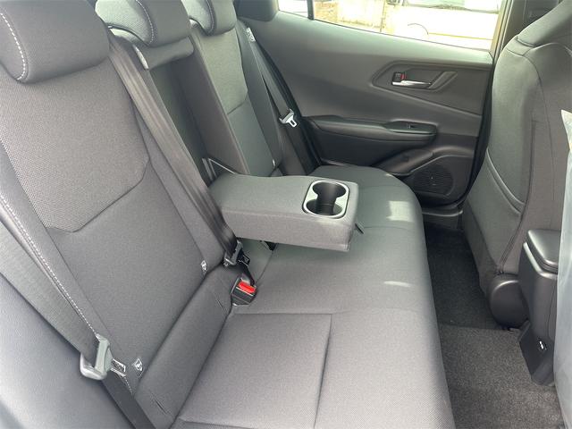 プリウス Ｇ　クリアランスソナー　レーンアシスト　オートクルーズコントロール　衝突被害軽減システム　バックカメラ　ナビ　アルミホイール　オートマチックハイビーム　オートライト　ＬＥＤヘッドランプ　ＣＶＴ（43枚目）