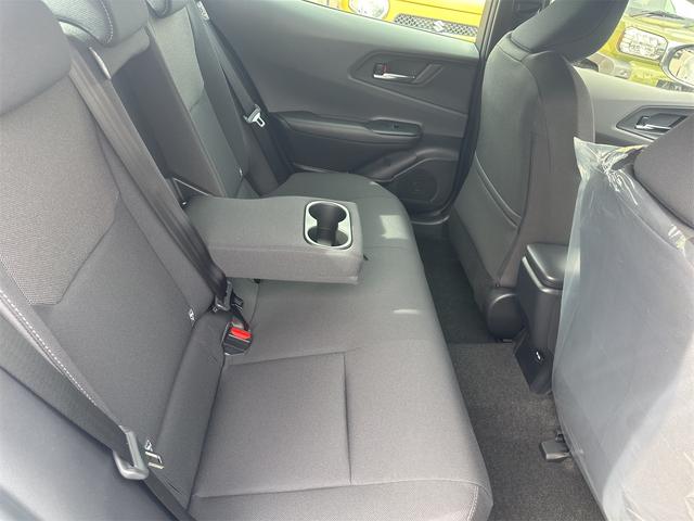 プリウス Ｇ　クリアランスソナー　レーンアシスト　オートクルーズコントロール　衝突被害軽減システム　バックカメラ　ナビ　アルミホイール　オートマチックハイビーム　オートライト　ＬＥＤヘッドランプ　ＣＶＴ（44枚目）