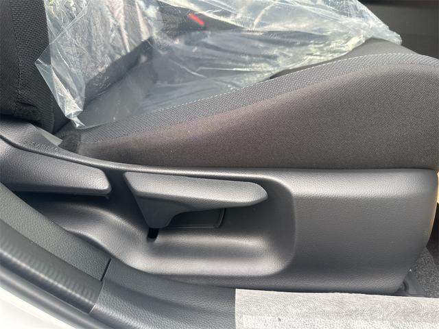 プリウス Ｇ　クリアランスソナー　レーンアシスト　オートクルーズコントロール　衝突被害軽減システム　バックカメラ　ナビ　アルミホイール　オートマチックハイビーム　オートライト　ＬＥＤヘッドランプ　ＣＶＴ（49枚目）