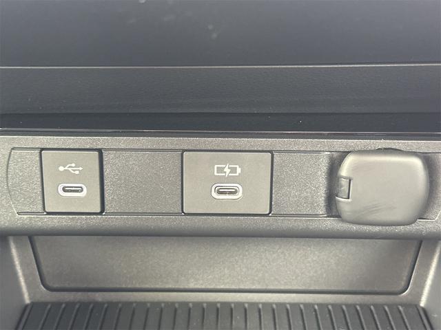 プリウス Ｇ　クリアランスソナー　レーンアシスト　オートクルーズコントロール　衝突被害軽減システム　バックカメラ　ナビ　アルミホイール　オートマチックハイビーム　オートライト　ＬＥＤヘッドランプ　ＣＶＴ（62枚目）