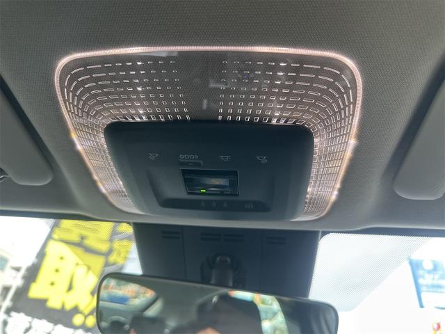 プリウス Ｇ　クリアランスソナー　レーンアシスト　オートクルーズコントロール　衝突被害軽減システム　バックカメラ　ナビ　アルミホイール　オートマチックハイビーム　オートライト　ＬＥＤヘッドランプ　ＣＶＴ（72枚目）