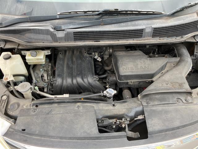 セレナ ハイウェイスター　Ｓ－ハイブリッド　ＥＴＣ　バックカメラ　ナビ　ＴＶ　オートクルーズコントロール　両側電動スライドドア　オートライト　スマートキー　アイドリングストップ　電動格納ミラー　後席モニター　３列シート　ＣＶＴ　アルミホイール（36枚目）