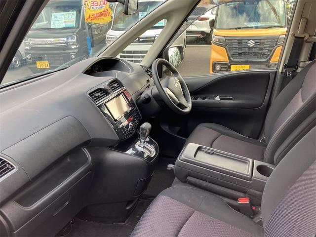 セレナ ハイウェイスター　Ｓ－ハイブリッド　ＥＴＣ　バックカメラ　ナビ　ＴＶ　オートクルーズコントロール　両側電動スライドドア　オートライト　スマートキー　アイドリングストップ　電動格納ミラー　後席モニター　３列シート　ＣＶＴ　アルミホイール（45枚目）