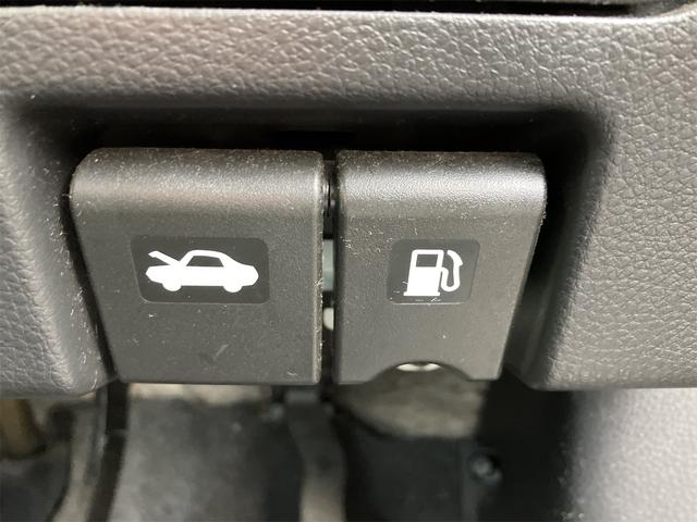 セレナ ハイウェイスター　Ｓ－ハイブリッド　ＥＴＣ　バックカメラ　ナビ　ＴＶ　オートクルーズコントロール　両側電動スライドドア　オートライト　スマートキー　アイドリングストップ　電動格納ミラー　後席モニター　３列シート　ＣＶＴ　アルミホイール（49枚目）