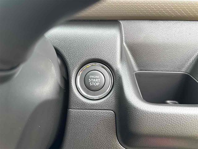 ワゴンR FX クリアランスソナー レーンアシスト 衝突被害軽減システム オートライト スマートキー 電動格納ミラー シートヒーター ベンチシート CVT 盗難防止システム ABS ESC 衝突安全ボディ エアコン(4枚目)