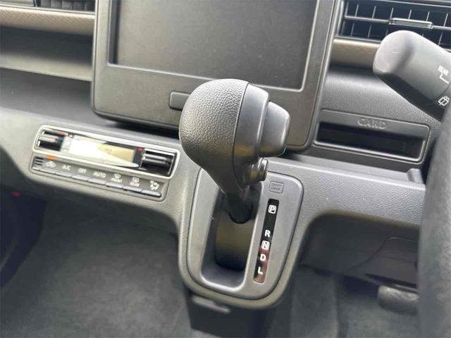 ワゴンR FX クリアランスソナー レーンアシスト 衝突被害軽減システム オートライト スマートキー 電動格納ミラー シートヒーター ベンチシート CVT 盗難防止システム ABS ESC 衝突安全ボディ エアコン(6枚目)