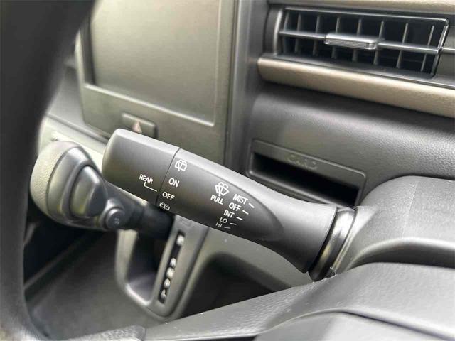 ワゴンR FX クリアランスソナー レーンアシスト 衝突被害軽減システム オートライト スマートキー 電動格納ミラー シートヒーター ベンチシート CVT 盗難防止システム ABS ESC 衝突安全ボディ エアコン(9枚目)