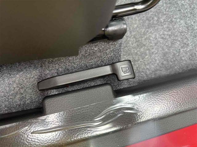 ワゴンR FX クリアランスソナー レーンアシスト 衝突被害軽減システム オートライト スマートキー 電動格納ミラー シートヒーター ベンチシート CVT 盗難防止システム ABS ESC 衝突安全ボディ エアコン(29枚目)