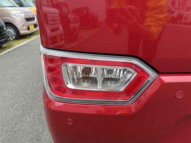 ワゴンR FX クリアランスソナー レーンアシスト 衝突被害軽減システム オートライト スマートキー 電動格納ミラー シートヒーター ベンチシート CVT 盗難防止システム ABS ESC 衝突安全ボディ エアコン(55枚目)