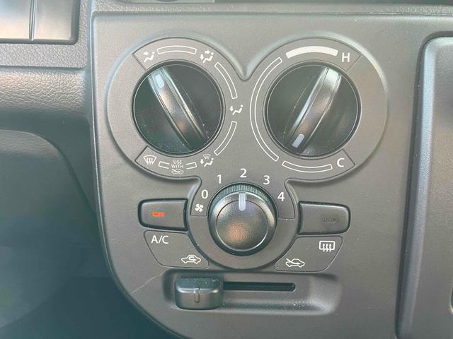 アルト Ｌ　クリアランスソナー　レーンアシスト　衝突被害軽減システム　オートライト　キーレスエントリー　アイドリングストップ　電動格納ミラー　シートヒーター　ＣＶＴ　盗難防止システム　ＡＢＳ　ＥＳＣ（5枚目）