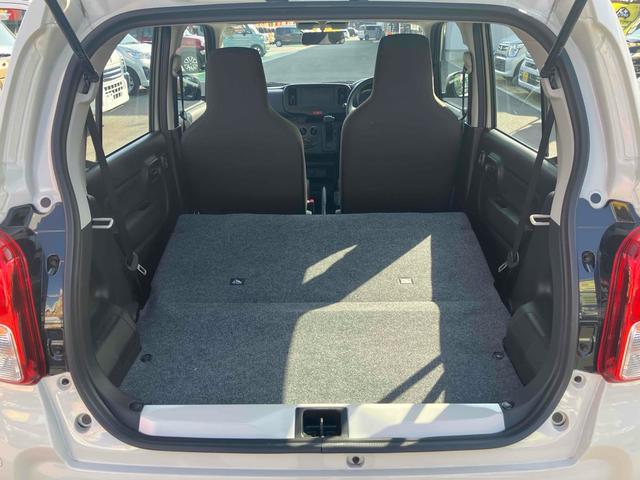 アルト Ｌ　クリアランスソナー　レーンアシスト　衝突被害軽減システム　オートライト　キーレスエントリー　アイドリングストップ　電動格納ミラー　シートヒーター　ＣＶＴ　盗難防止システム　ＡＢＳ　ＥＳＣ（49枚目）