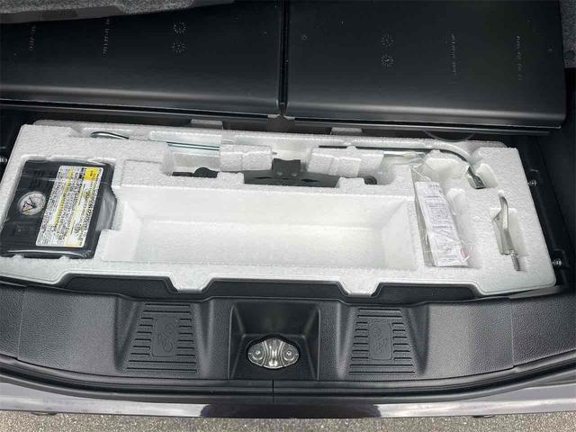 スペーシア バックカメラ 両側電動スライドドア ナビ クリアランスソナー レーンアシスト 衝突被害軽減システム オートライト スマートキー アイドリングストップ 電動格納ミラー シートヒーター ベンチシート(40枚目)