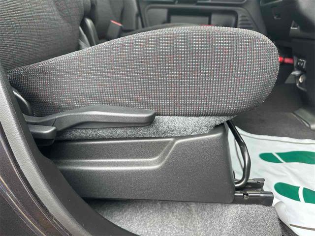 スペーシア バックカメラ 両側電動スライドドア ナビ クリアランスソナー レーンアシスト 衝突被害軽減システム オートライト スマートキー アイドリングストップ 電動格納ミラー シートヒーター ベンチシート(49枚目)