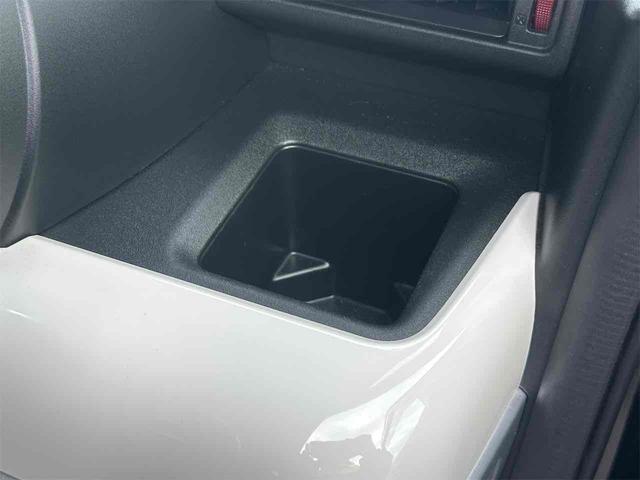 スペーシア バックカメラ 両側電動スライドドア ナビ クリアランスソナー レーンアシスト 衝突被害軽減システム オートライト スマートキー アイドリングストップ 電動格納ミラー シートヒーター ベンチシート(51枚目)