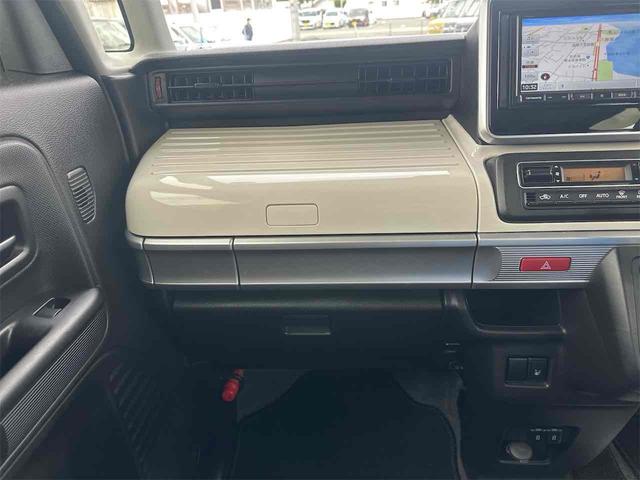 スペーシア バックカメラ 両側電動スライドドア ナビ クリアランスソナー レーンアシスト 衝突被害軽減システム オートライト スマートキー アイドリングストップ 電動格納ミラー シートヒーター ベンチシート(60枚目)