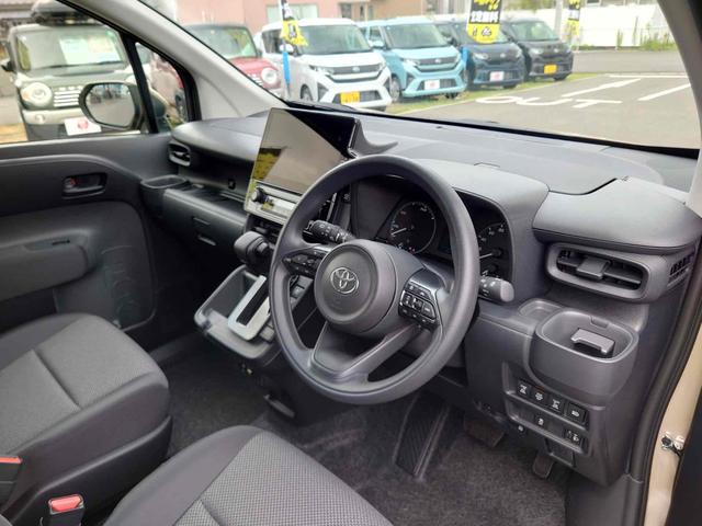 シエンタ ハイブリッドＧ　登録済未使用車　全周囲カメラ　ナビ　ＴＶ　クリアランスソナー　オートクルーズコントロール　レーンアシスト　衝突被害軽減システム　両側スライドドア　オートマチックハイビーム　オートライト（29枚目）